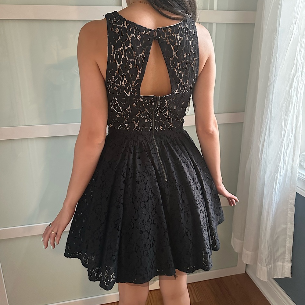 A-line Lace Cocktail Dress